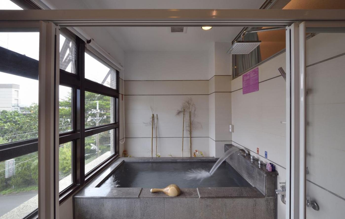 A-San Hot-Spring Hotel Jiaoxi Exterior photo